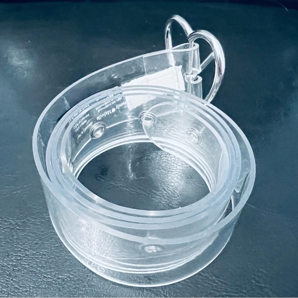 Brandy Melville Clear Belt With Silver Heart Buckle New Adjustable One Size - Picture 2 of 3